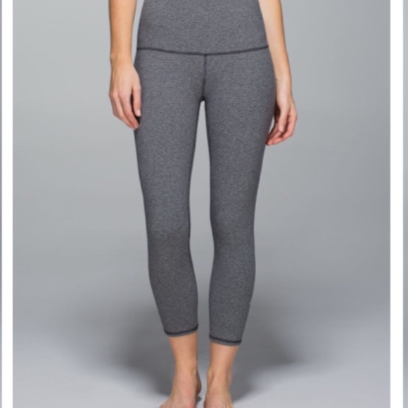 LULULEMON Wee Stripe High Rise Wunder Under Crop / SZ‎ 4 - Picture 1 of 10